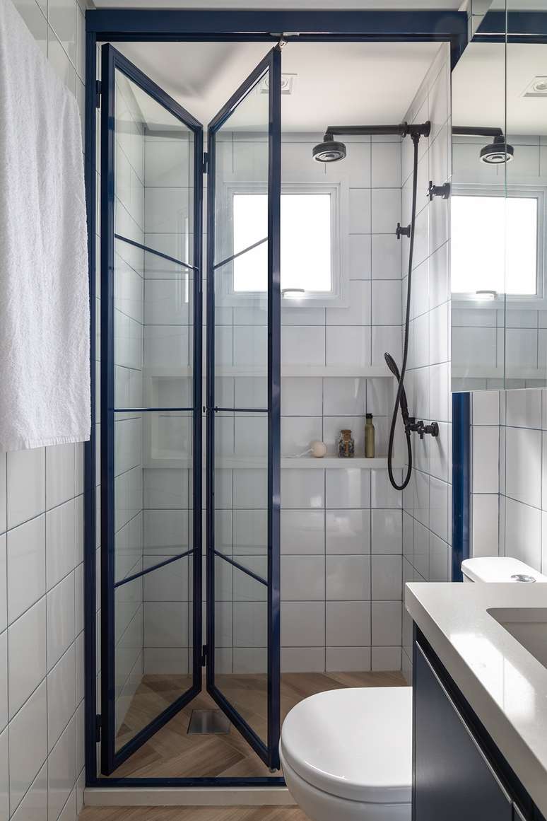 30. Porta camar&atilde;o de vidro para banheiro &ndash; Foto Murat Ham Matrimonu