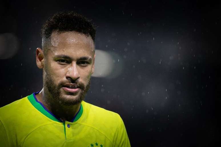 Neymar está sendo acusado de corrupção por transferência do Santos para o Barcelona (Foto: LOU BENOIST/AFP)