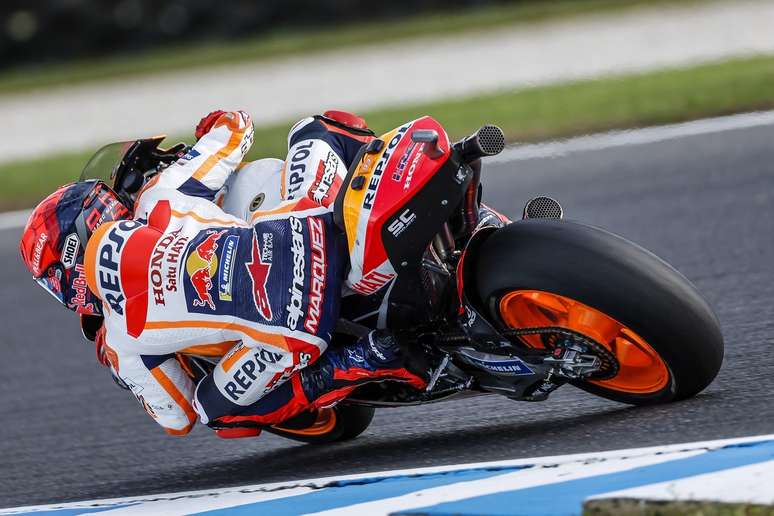 Marc Márquez vai direto ao Q2 