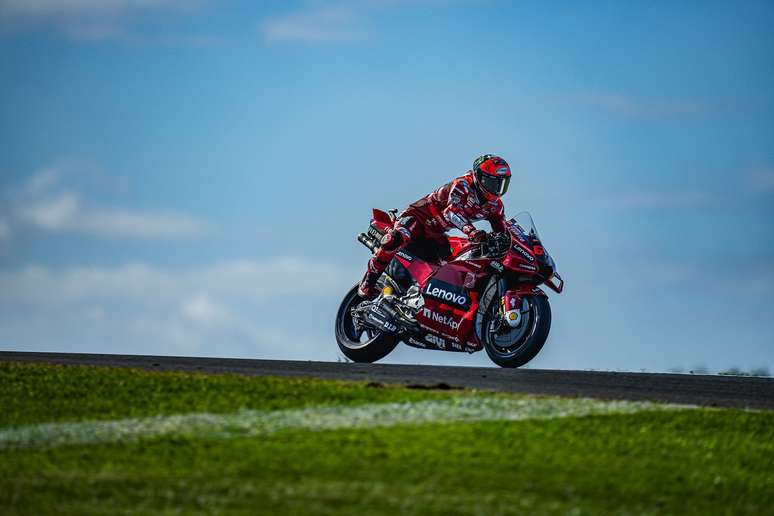 Francesco Bagnaia agora tem 14 pontos de vantagem na MotoGP 