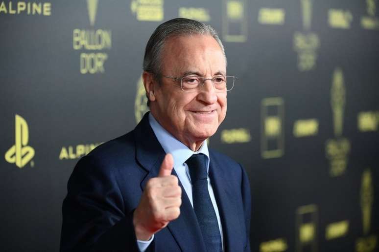 Florentino Pérez, presidente do Real Madrid, na cerimônia da Bola de Ouro, em Paris (Foto: FRANCK FIFE / AFP)