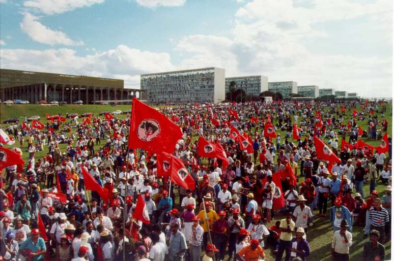 3º Congresso do Movimento dos Trabalhadores Rurais Sem Terra (MST) em Brasília, em 1995