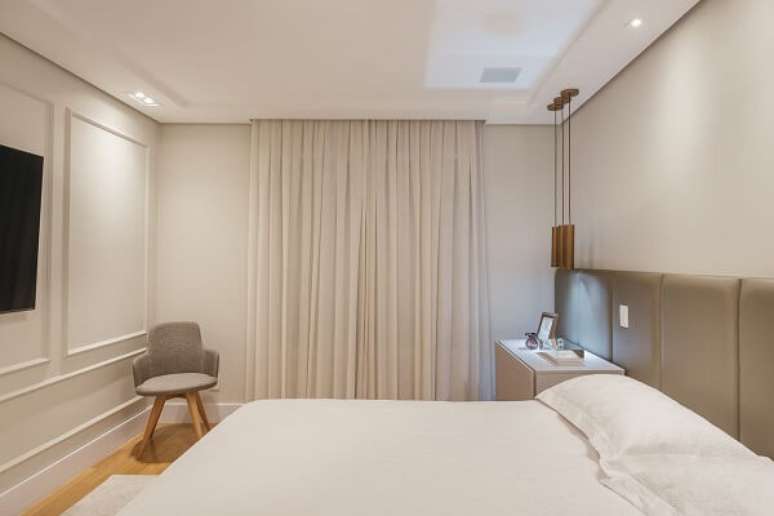 13. Decora&ccedil;&atilde;o com tipos de cortina clara para quarto &ndash; Foto Meet Arquitetura e Interiroes