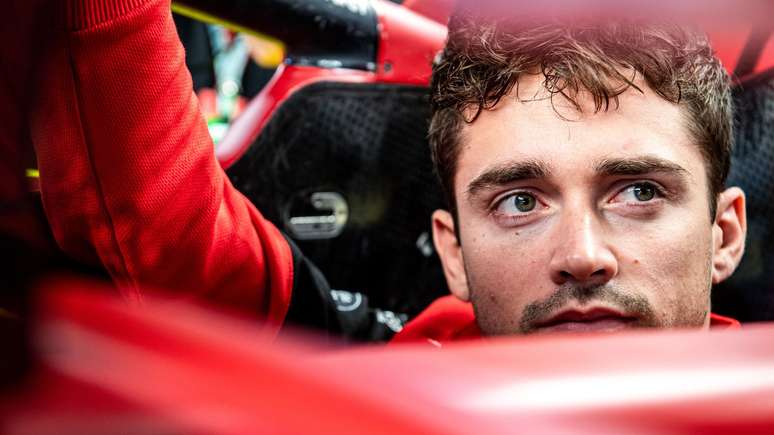 Charles Leclerc deve ser punido em 5 posições no grid 