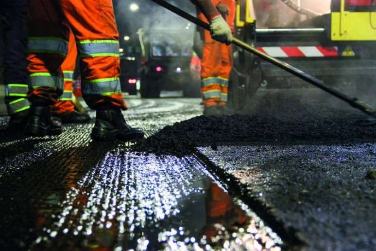 Recapeamento de ruas da cidade &eacute; um dos temas do Estad&atilde;o Expresso Bairros.
