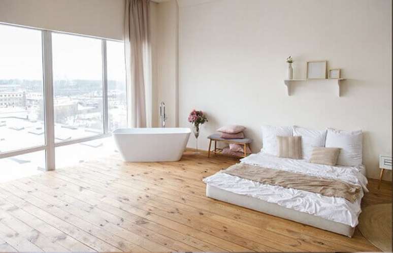 20. Quarto com banheira pequena para relaxar &ndash; Foto MMartan