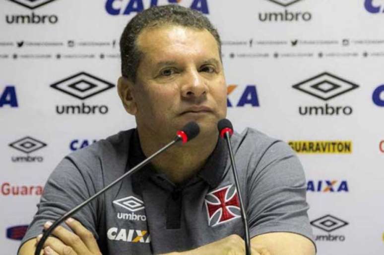 Celso Roth está perto de fechar com o Juventude (Foto: Divulgação/Vasco)