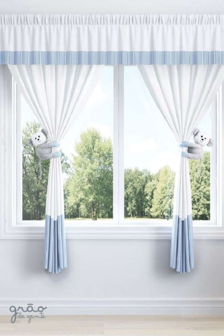 21. Quarto com cortina azul beb&ecirc; &ndash; Foto Gr&atilde;o de Gente