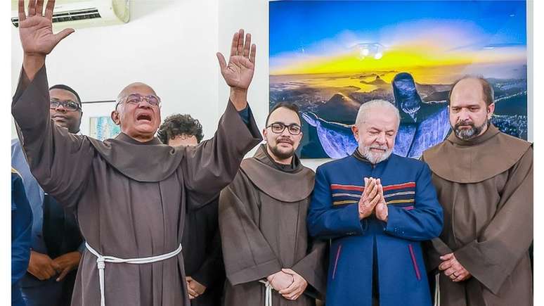 Lula participa de evento com freis franciscanos em S&atilde;o Paulo na reta final do segundo turno
