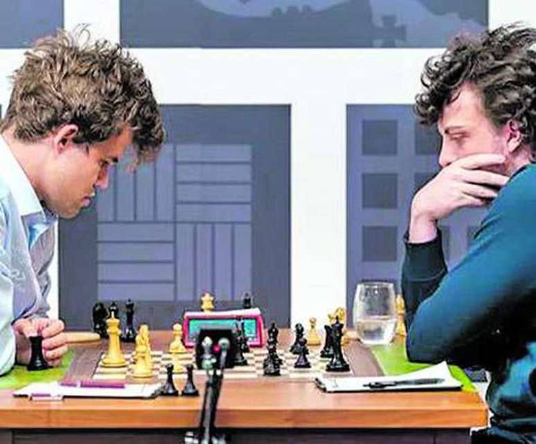 Magnus Carlsen  Melhores Jogadores de Xadrez 