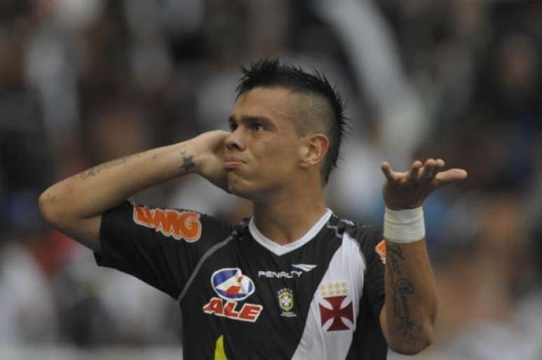 Bernardo foi campeão da Copa do Brasil de 2011 pelo Vasco (Foto: Alexandre Loureiro/Lancepress!)