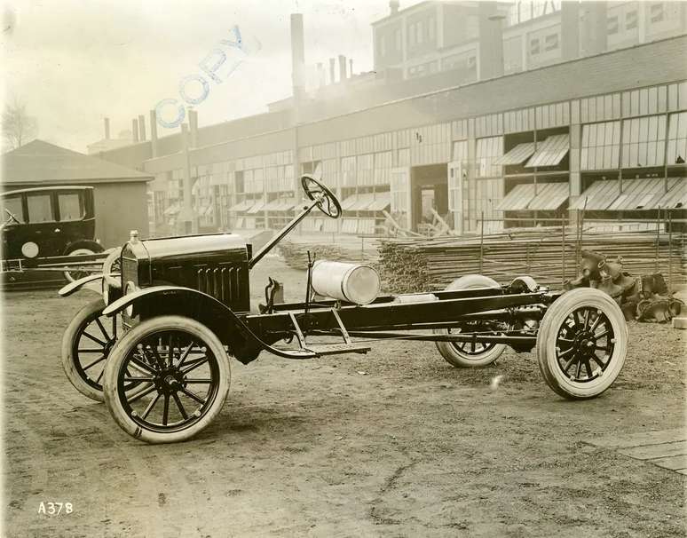 Ford TT Chassi Longo 1921