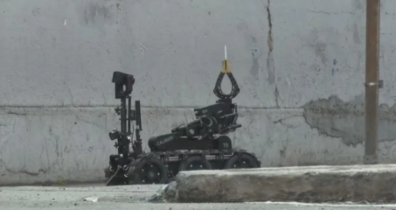 Robô usado pelo Grupo de Operações Táticas Especiais da polícia brasileira