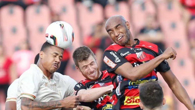 Ituano e Sampaio Corrêa fizeram confronto direto por uma vaga na Série A (Foto: Fernando Roberto/Ituano FC)