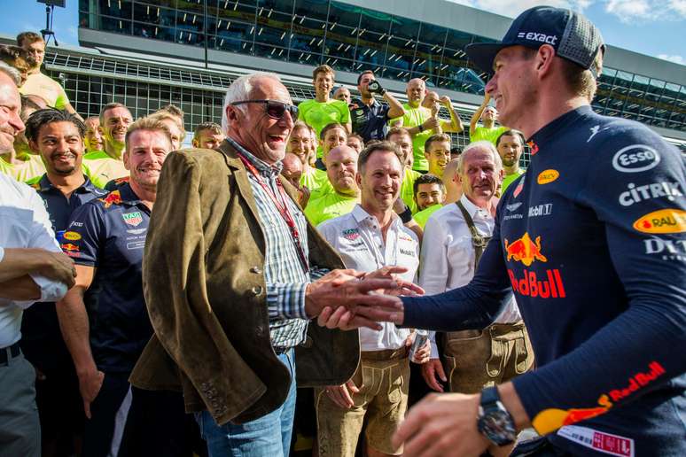 Dietrich Mateschitz e Max Verstappen na &Aacute;ustria 