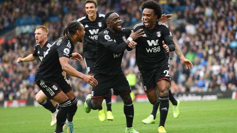 Willian marcou seu primeiro gol com a camisa do Fulham (Foto: Divulgação/Fulham)