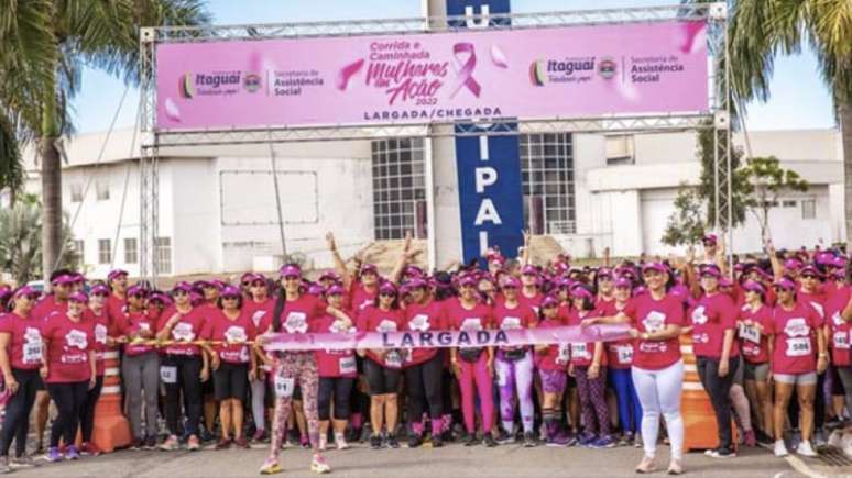 Itaguaí, no Rio, foi palco de caminhada e corrida em prol do Outubro Rosa (foto: Divulgação)