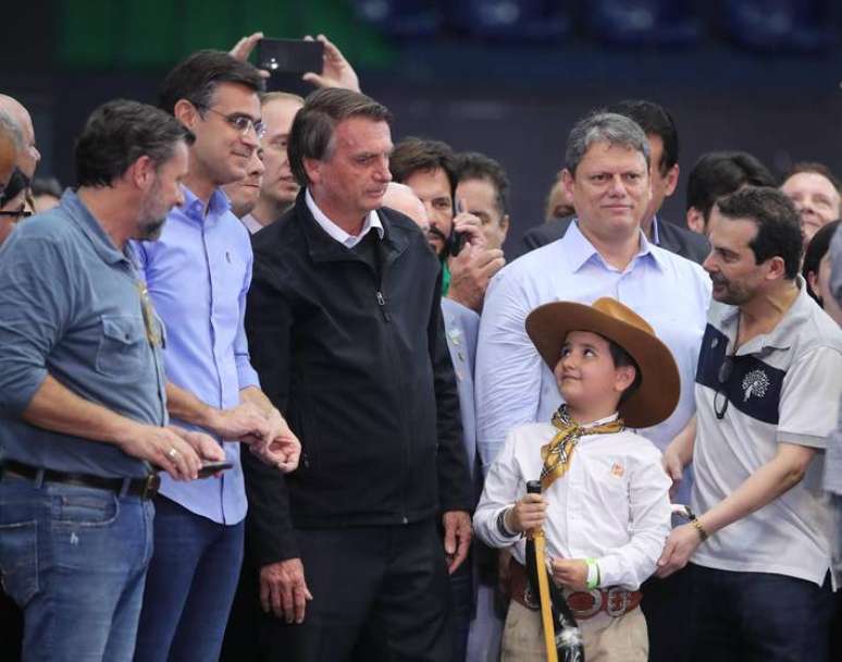 O governador Rodrigo Garcia participou de evento com Jair Bolsonaro e Tarcísio de Freitas ao lado de prefeitos do Estado de São Paulo na semana passada