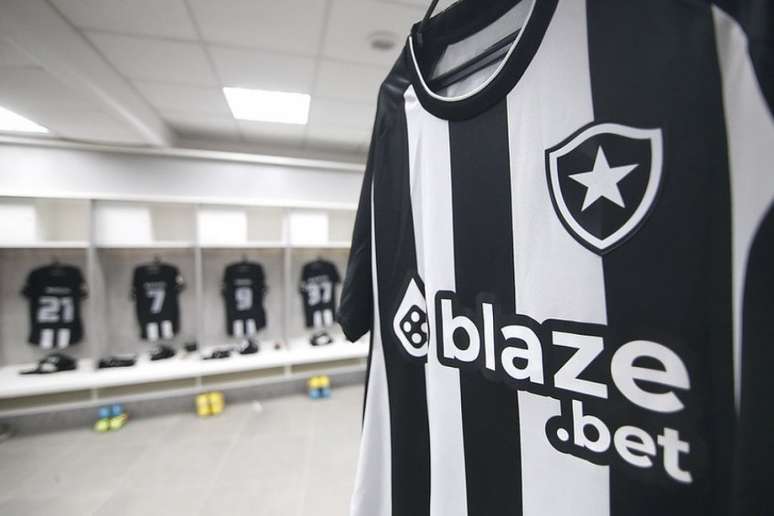 Botafogo tem uniforme provisório em 2022 (Foto: Vítor Silva/Botafogo)