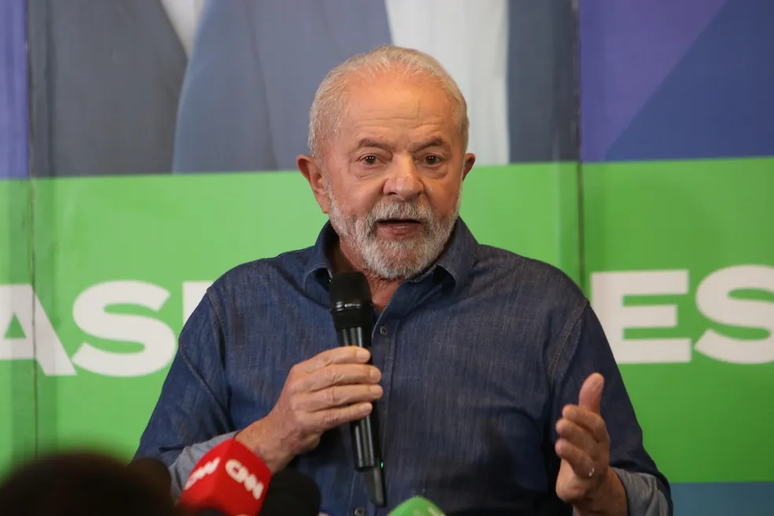 Moraes concede direito de reposta a Lula e obriga Jovem Pan a falar em inocência