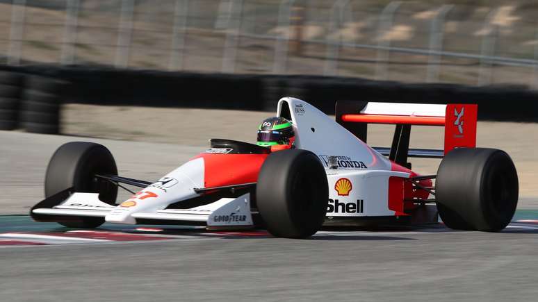 Pato O’Ward comandou a McLaren MP4/5B, de Ayrton Senna, em Laguna Seca 