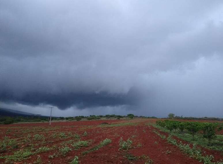 Foto: Uibaí (BA) por Jossivaldo Alves Neiva