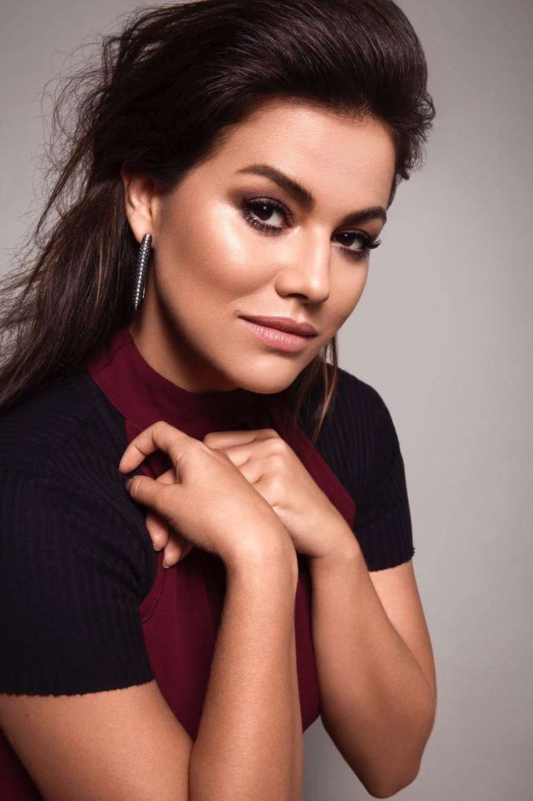 Laryssa Dias revela detalhes da viol&ecirc;ncia dom&eacute;stica que sofreu enquanto filmava 'Salve Jorge', da TV Globo, entre 2012 e 2013 