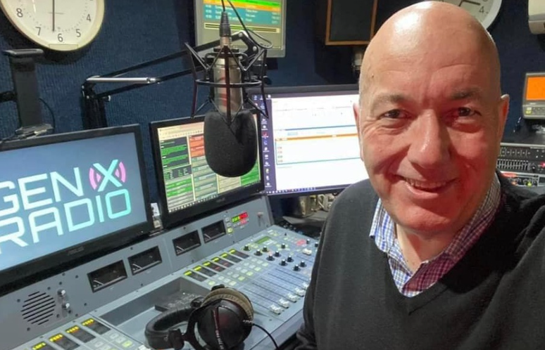 Tim Gough morreu enquanto apresentava programa ao vivo em rádio