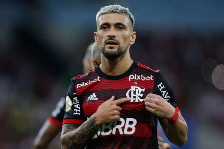 Arrascaeta se destacou na vitória do Flamengo sobre o Santos, pelo Brasileirão (Foto: Gilvan de Souza / Flamengo)