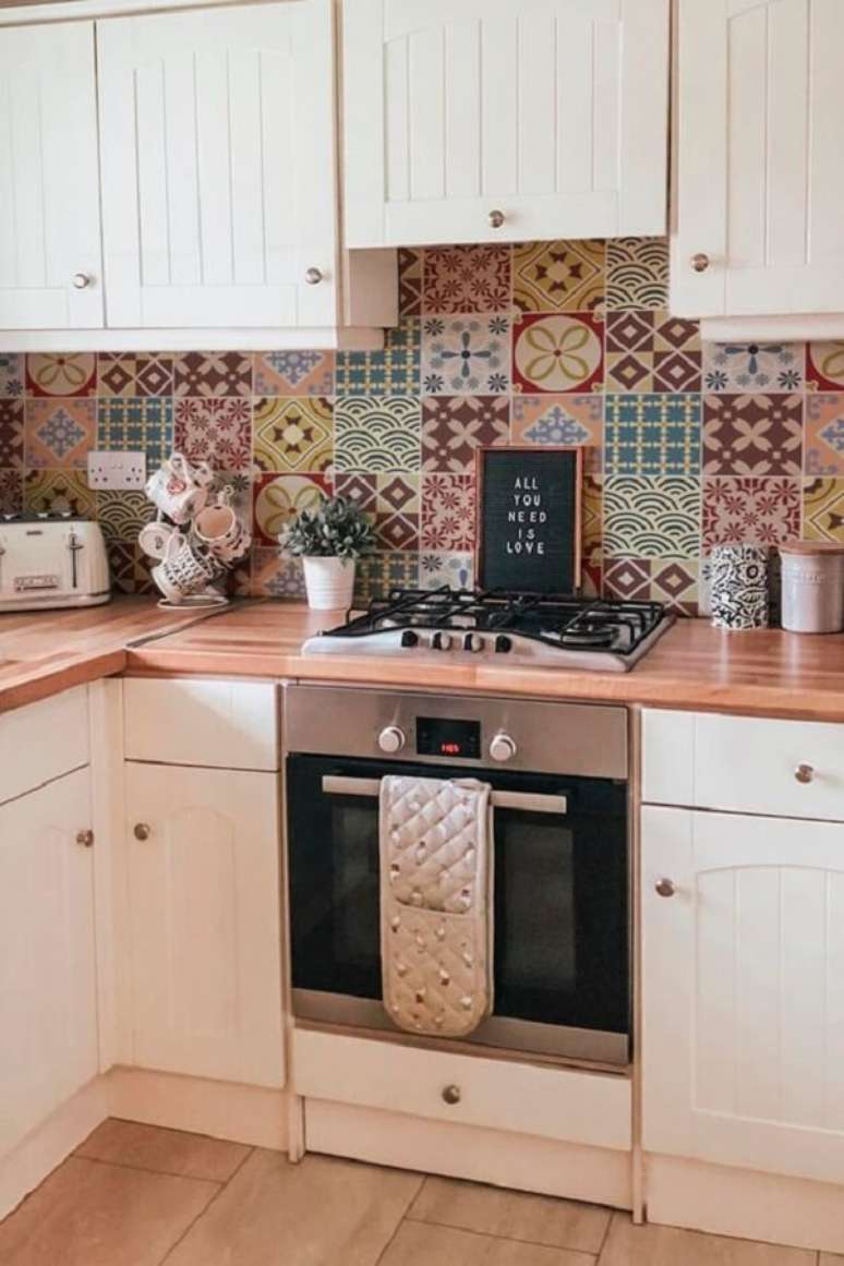 18. Azulejo decorativo colorido para cozinha moderna &ndash; Foto Papel Decor