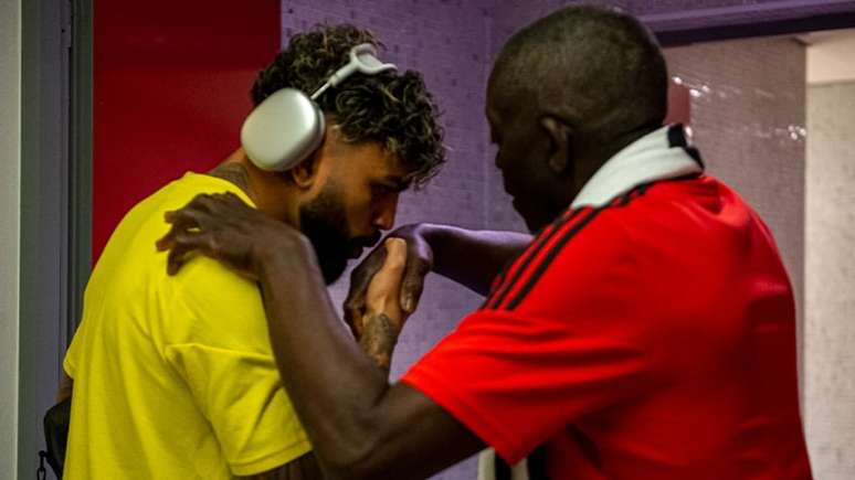 Denir não dará a tradicional 'benção' antes da final da Libertadores (Foto: Paula Reis / Flamengo)