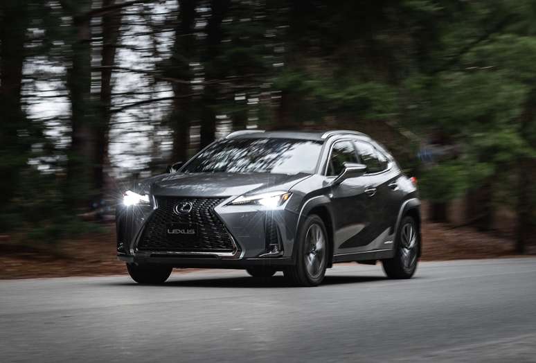 Lexus UX 250h