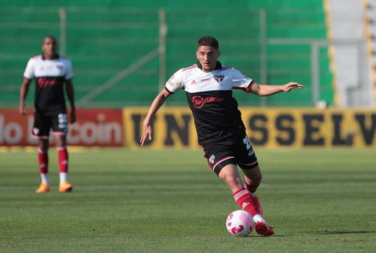 Pablo Maia durante a partida do último domingo, contra o Juventude (Foto: Rubens Chiri/São Paulo FC)