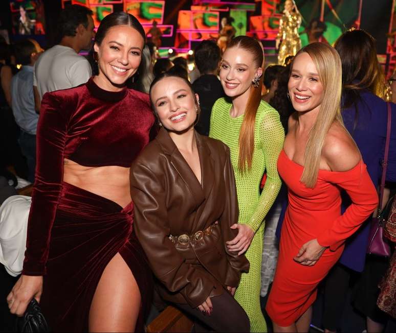 Paolla Oliveira, Larissa Manoela, Marina Ruy Barbosa e Mariana Ximenes 