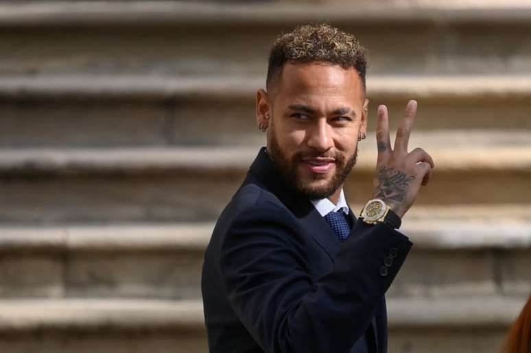 Promotoria retira acusações de Neymar (Foto: JOSEP LAGO / AFP)