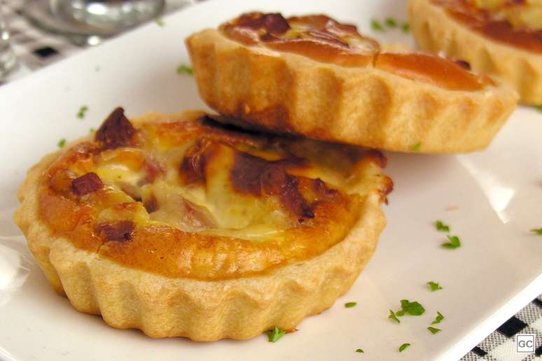 Quiche de calabresa – Foto: Guia da Cozinha