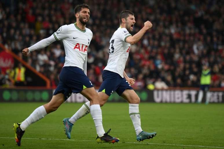 Com gol no fim, Tottenham perde para o Bournemouth em casa pela