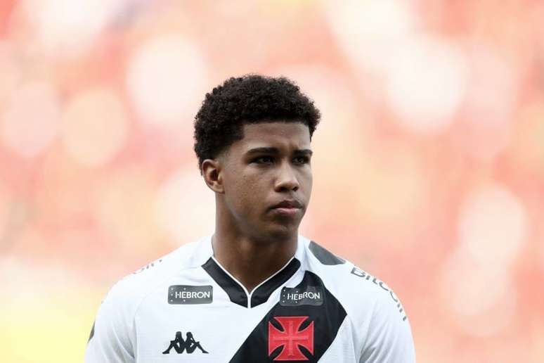 Andrey Santos jogou integralmente as últimas 20 partidas do Vasco (Daniel Ramalho/Vasco)