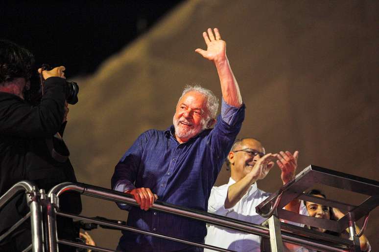 Lula fez discurso na Avenida Paulista, em São Paulo, após vencer Jair Bolsonaro nas eleições presidenciais 