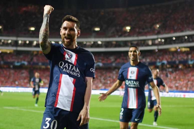 Messi soma bons números na temporada pelo PSG (Foto: PATRICIA DE MELO MOREIRA / AFP)