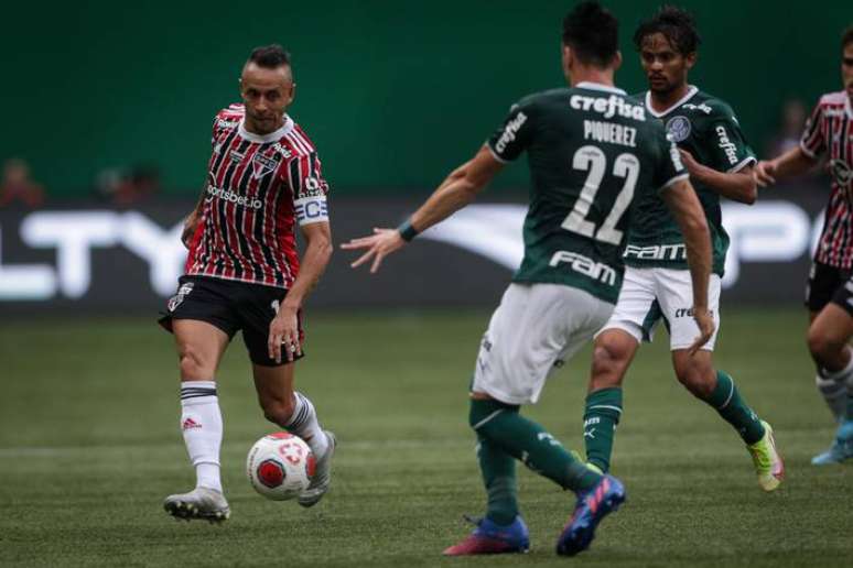 SÃO PAULO, SP - 04.02.2023: PALMEIRAS X SANTOS - Rony in the match between  Palmeiras X Santos, valid for the 6th round of the Campeonato Paulista de  Futebol, Série A, 2023, held