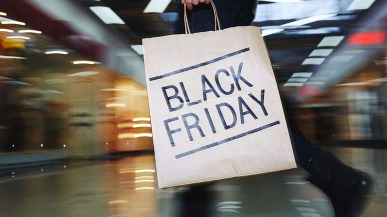 Saiba como não se endividar com as compras da Black Friday – Foto: Shutterstock