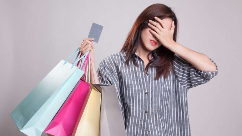 Compras por impulso potencializam gastos em excesso na Black Friday – Foto: Shutterstock