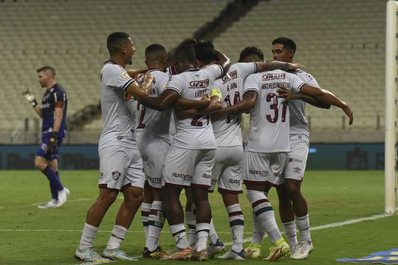  Cano comemora gol do Fluminense durante partida contra o Ceará no Castelão