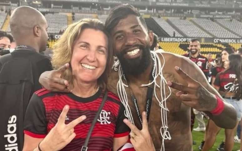 Ângela Machado é diretora de responsabilidade social do Flamengo e esposa de Landim (Foto: Reprodução)