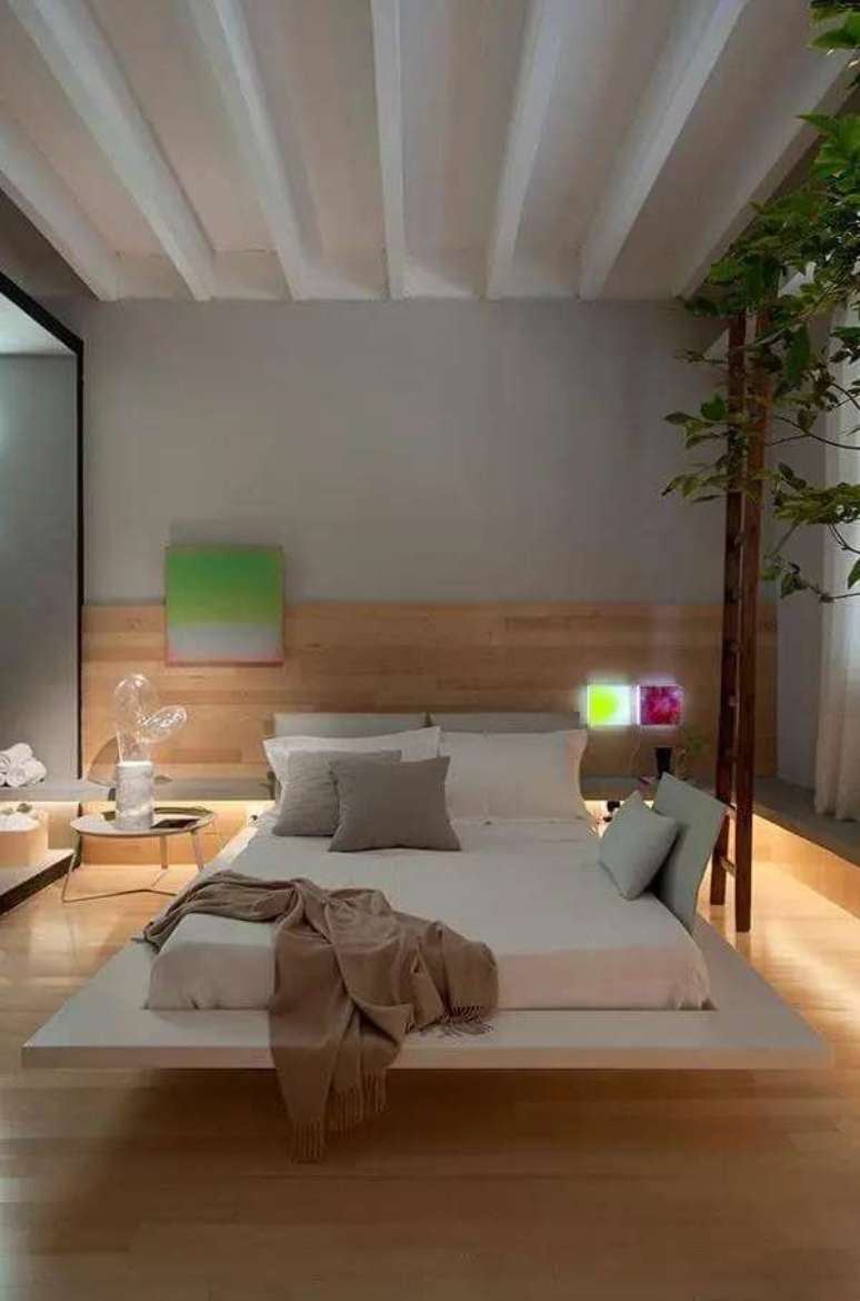 60. Decoração clean com cama oriental casal. Fonte – Nildo José