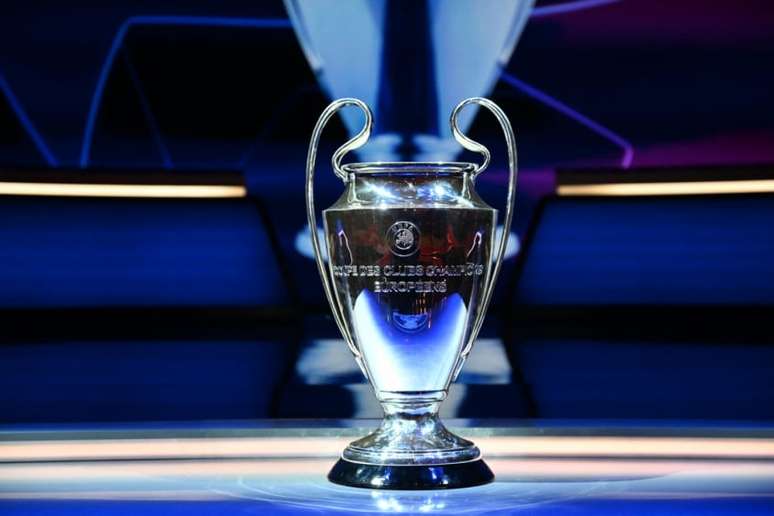 Sorteio define confrontos das oitavas de final da Champions League