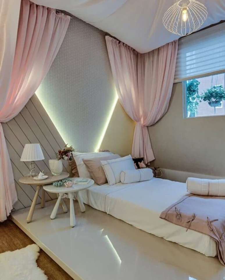 6. Quarto feminino com cama oriental. Fonte – Isabella Amado Arquitetura