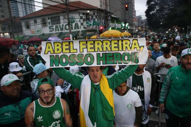 Abel cita “atitude campeã” do Palmeiras após empate com Fortaleza e vê  Brasileirão em aberto