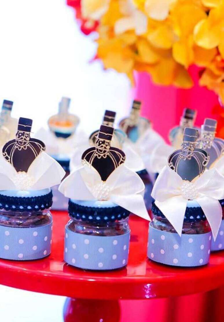 28. Ideia para decora&ccedil;&atilde;o de mesa de doces de festa infantil Mundo Bita &ndash; Foto: Oficina de Sonhos